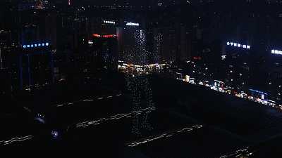 一場無人機(jī)的“數(shù)谷之夜”震撼表演 - 第9張 - 會展活動策劃CCASY.COM 一場無人機(jī)的“數(shù)谷之夜”震撼表演 - 第9張