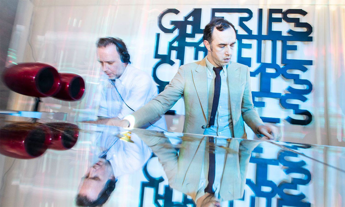 香榭麗舍大街開起了香檳四溢彩的派對(duì)|玩轉(zhuǎn)我的潮姿態(tài) - 第2張 - 會(huì)展活動(dòng)策劃CCASY.COM 香榭麗舍大街開起了香檳四溢彩的派對(duì)|玩轉(zhuǎn)我的潮姿態(tài) - 第2張