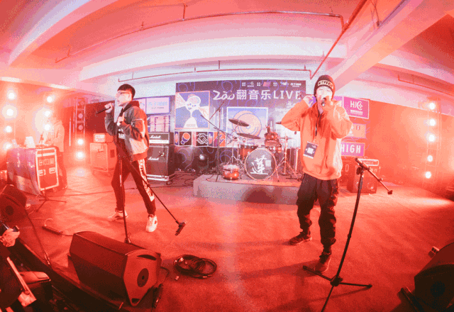 無奇不zao,準(zhǔn)備好讓有趣靈魂與好看皮囊相約了嗎?|玩轉(zhuǎn)我的潮姿態(tài) - 第10張 - 會展活動策劃CCASY.COM 無奇不zao,準(zhǔn)備好讓有趣靈魂與好看皮囊相約了嗎?|玩轉(zhuǎn)我的潮姿態(tài) - 第10張