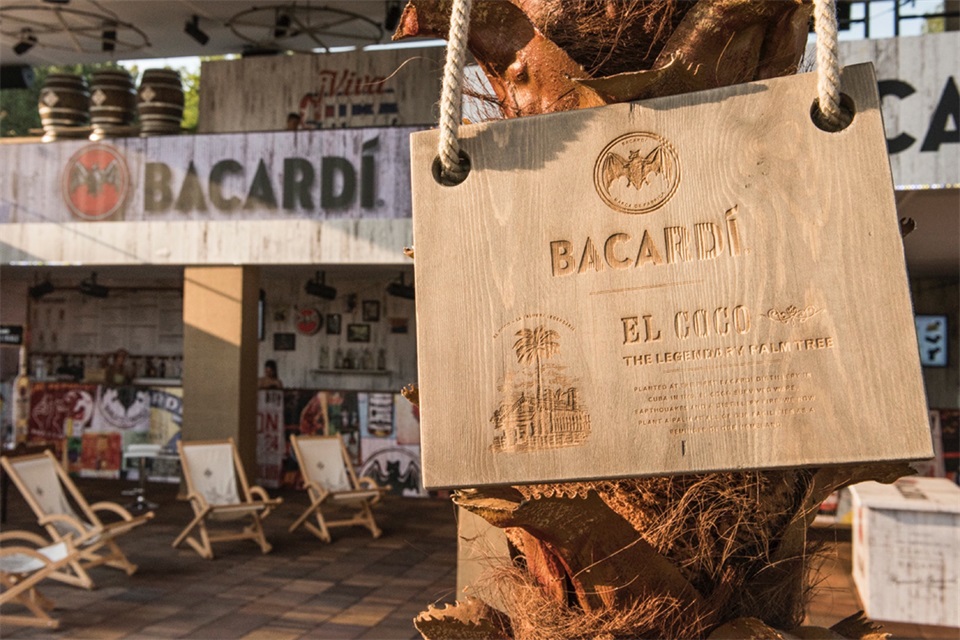 最大烈酒廠商百加得玩起音樂(lè)一點(diǎn)都不遜色 - 第16張 - 會(huì)展活動(dòng)策劃CCASY.COM 最大烈酒廠商百加得玩起音樂(lè)一點(diǎn)都不遜色 - 第16張