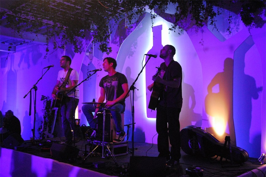 鋼筋混凝土的“城市花園”派對:絕對伏特加想法很大膽 - 第3張 - 會展活動策劃CCASY.COM 鋼筋混凝土的“城市花園”派對:絕對伏特加想法很大膽 - 第3張