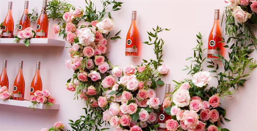 戶外派對超贊:金凱福玫瑰酒發(fā)布派對|玩轉(zhuǎn)我的潮姿態(tài) - 第12張 - 會展活動策劃CCASY.COM 戶外派對超贊:金凱福玫瑰酒發(fā)布派對|玩轉(zhuǎn)我的潮姿態(tài) - 第12張