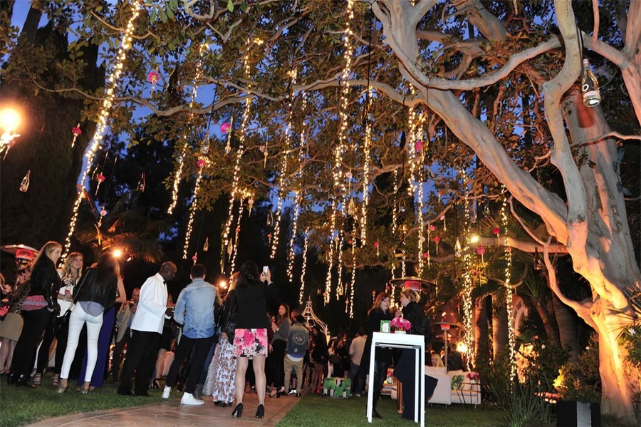 戶外派對超贊:金凱福玫瑰酒發(fā)布派對|玩轉(zhuǎn)我的潮姿態(tài) - 第3張 - 會展活動策劃CCASY.COM 戶外派對超贊:金凱福玫瑰酒發(fā)布派對|玩轉(zhuǎn)我的潮姿態(tài) - 第3張