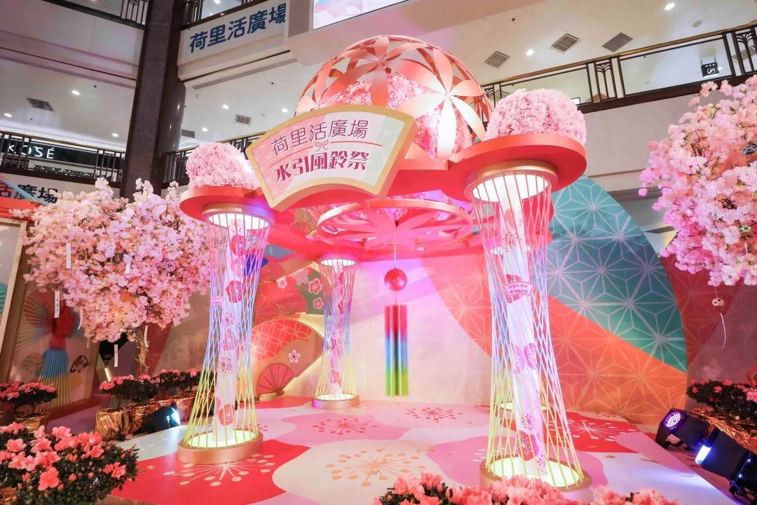 這等歡樂可愛的商場(chǎng)美陳展覽活動(dòng)將一一刷新了你的朋友圈 - 第63張 - 會(huì)展活動(dòng)策劃CCASY.COM 這等歡樂可愛的商場(chǎng)美陳展覽活動(dòng)將一一刷新了你的朋友圈 - 第63張