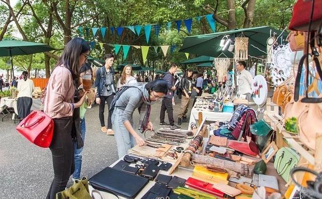 4年的上海簡(jiǎn)單生活節(jié)完成了這一重要轉(zhuǎn)變 - 第4張 - 會(huì)展活動(dòng)策劃CCASY.COM 4年的上海簡(jiǎn)單生活節(jié)完成了這一重要轉(zhuǎn)變 - 第4張