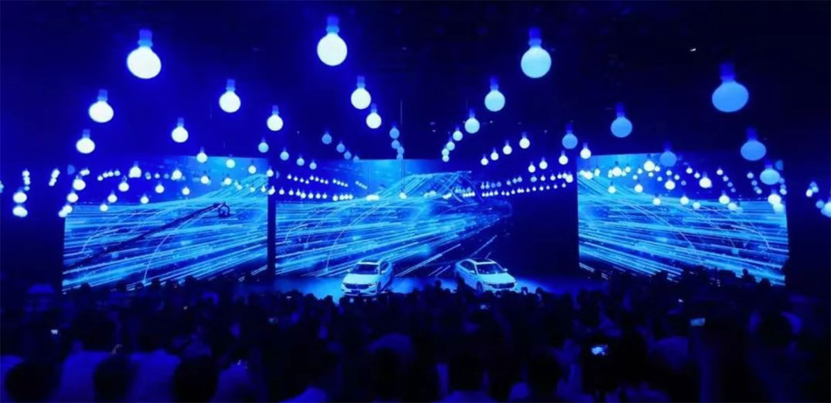 全新一代速騰Long-Wheelbase 上市發(fā)布會(huì)把都市都搬上舞臺(tái)了 - 第11張 - 會(huì)展活動(dòng)策劃CCASY.COM 全新一代速騰Long-Wheelbase 上市發(fā)布會(huì)把都市都搬上舞臺(tái)了 - 第11張