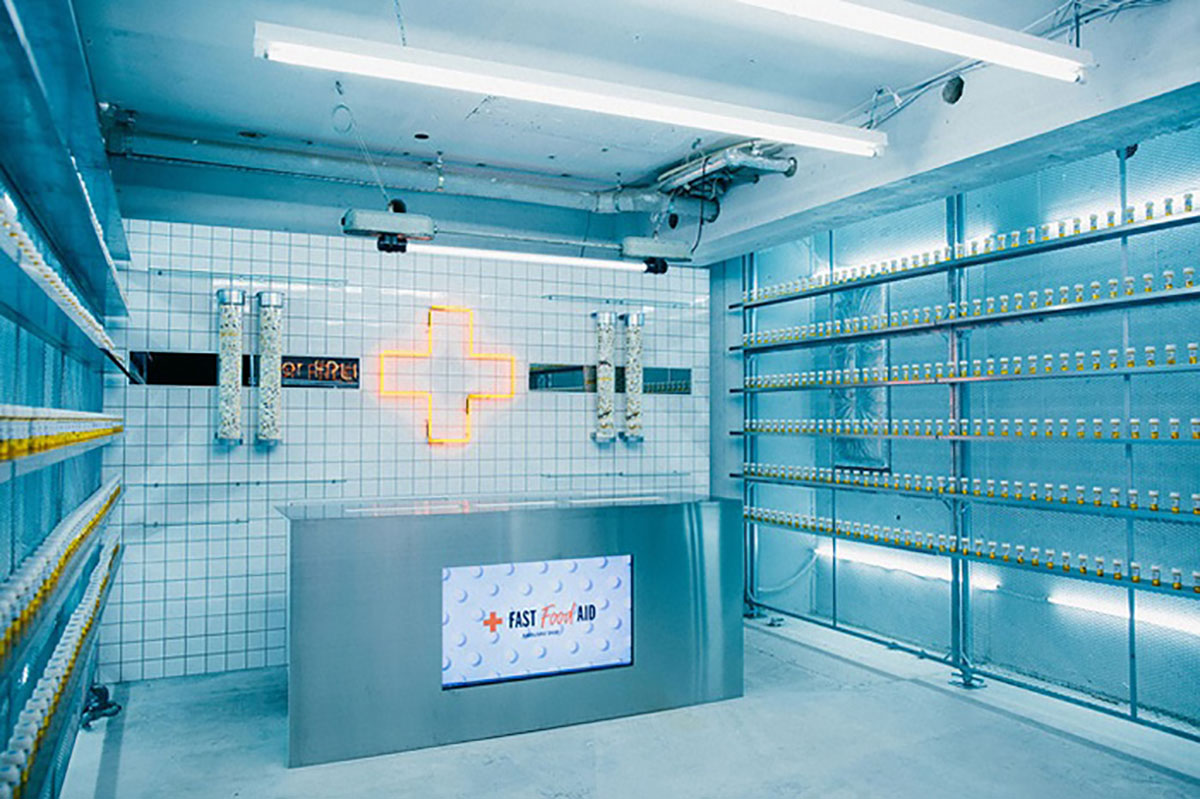 實(shí)驗(yàn)室的快閃店策劃竟然是為高頻率快餐食客們免費(fèi)提供維系健康所需的維他命 - 第17張 - 會(huì)展活動(dòng)策劃CCASY.COM 實(shí)驗(yàn)室的快閃店策劃竟然是為高頻率快餐食客們免費(fèi)提供維系健康所需的維他命 - 第17張