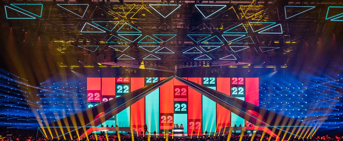 用2019年歐洲歌唱大賽告訴你震撼人心的舞美是怎么做到的 - 第5張 - 會(huì)展活動(dòng)策劃CCASY.COM 用2019年歐洲歌唱大賽告訴你震撼人心的舞美是怎么做到的 - 第5張