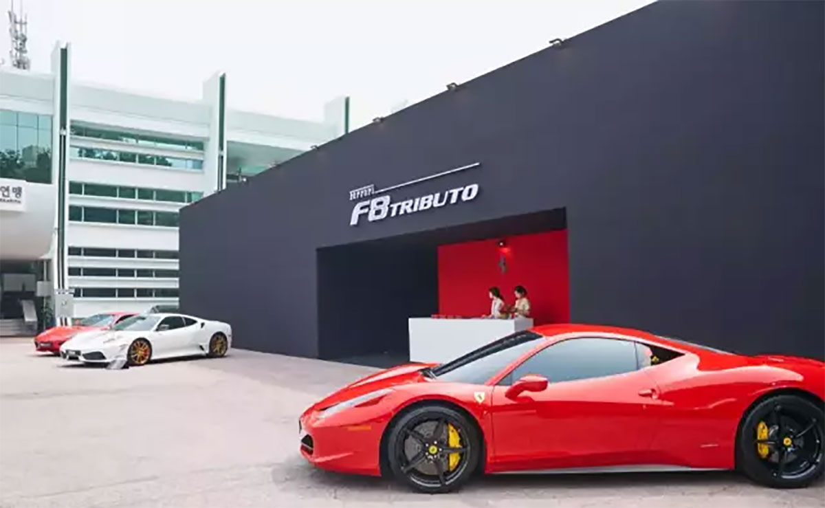 釋放紅色激情的法拉利F8 TRIBUTO發(fā)布會(huì) - 第1張 - 會(huì)展活動(dòng)策劃CCASY.COM 釋放紅色激情的法拉利F8 TRIBUTO發(fā)布會(huì) - 第1張