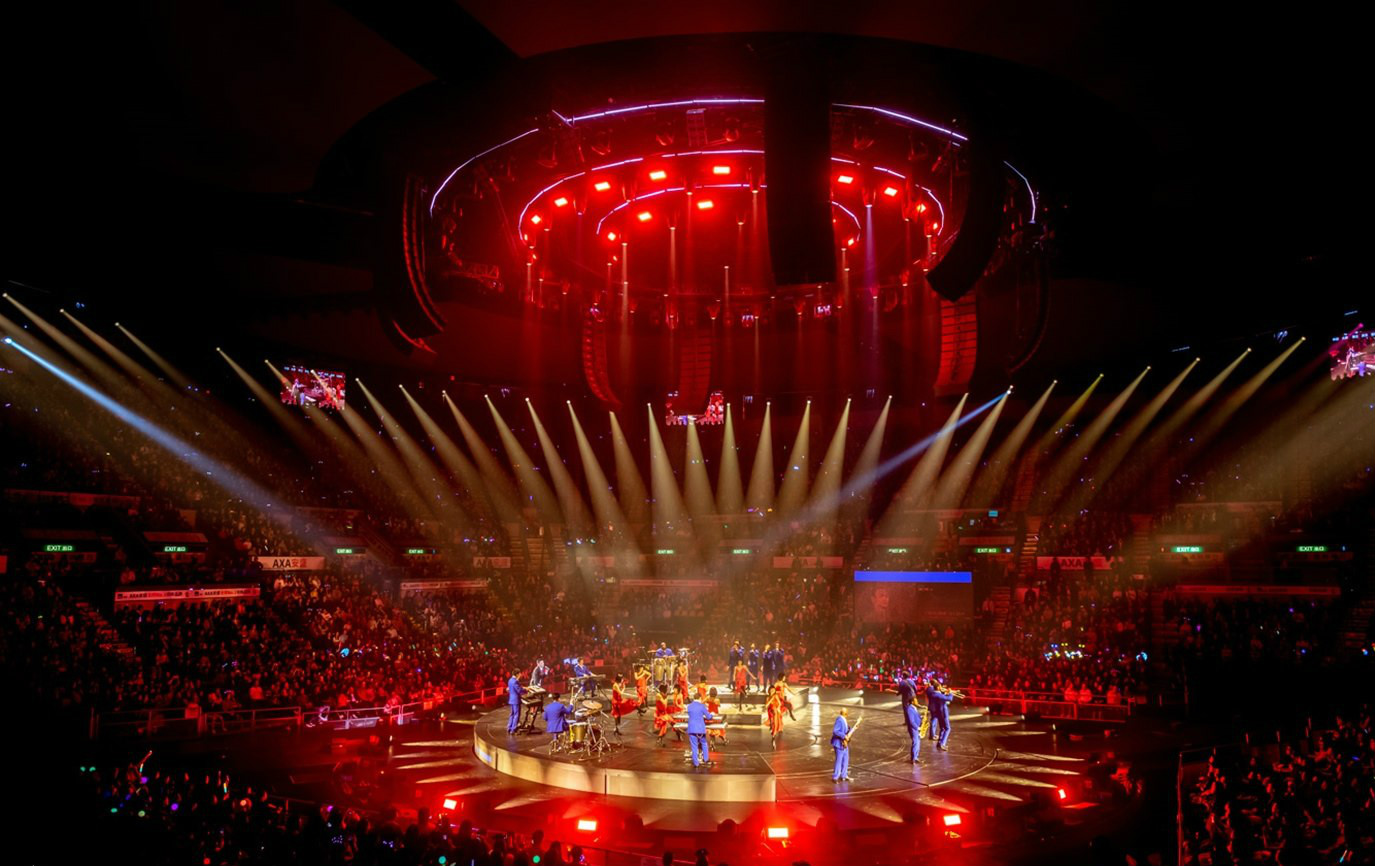 劉德華“我的愛”巡演香港站的舞美設(shè)計(jì)太高級了 - 第10張 - 會展活動策劃CCASY.COM 劉德華“我的愛”巡演香港站的舞美設(shè)計(jì)太高級了 - 第10張