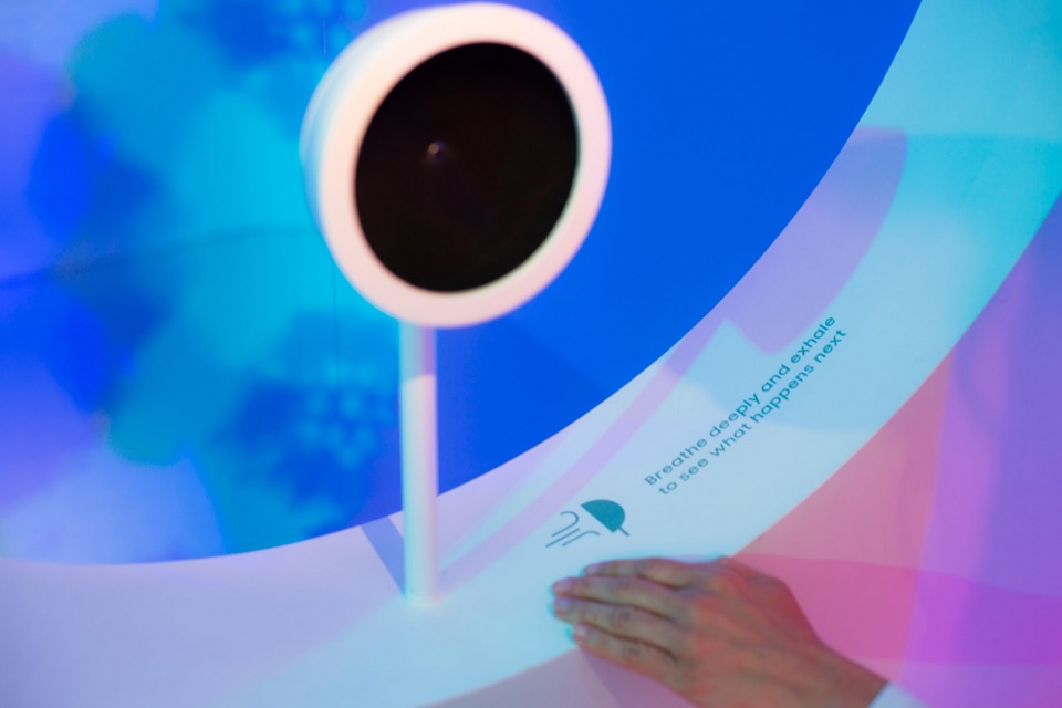 時(shí)尚時(shí)尚最時(shí)尚:這個(gè)“共振”藝術(shù)裝置美翻了 - 第17張 - 會(huì)展活動(dòng)策劃CCASY.COM 時(shí)尚時(shí)尚最時(shí)尚:這個(gè)“共振”藝術(shù)裝置美翻了 - 第17張