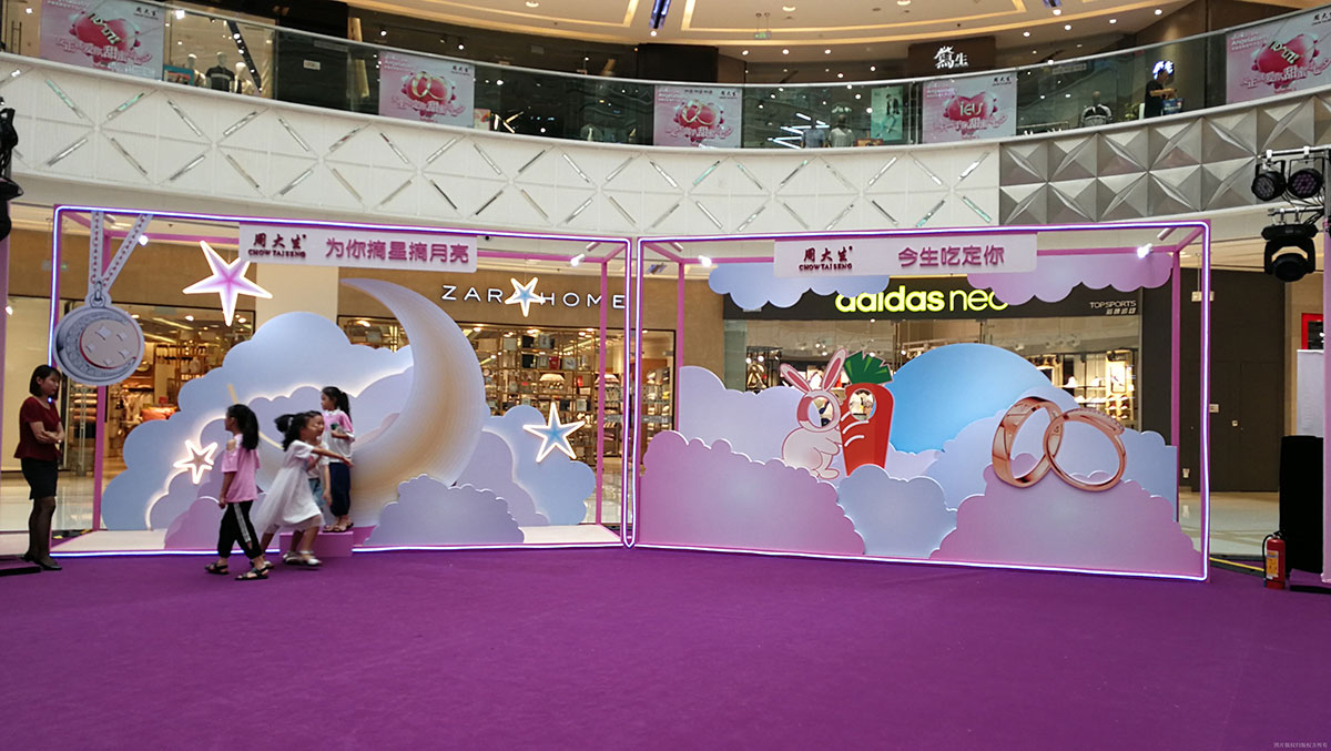 珠寶快閃店活動(dòng)也是新意百出，互動(dòng)沉浸式體驗(yàn)強(qiáng)化了產(chǎn)品魅力與價(jià)值