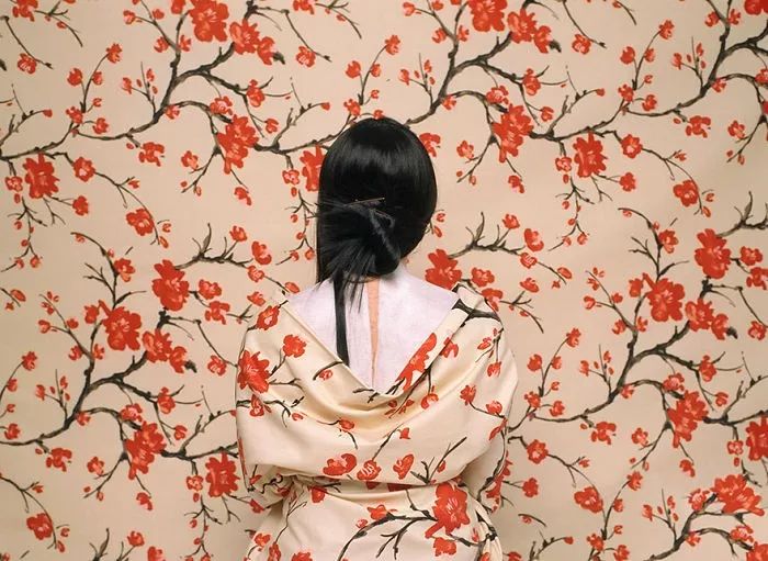攝影、繪畫、行為藝術(shù)融為一體的藝術(shù)會展活動驚呆了大眾的視線