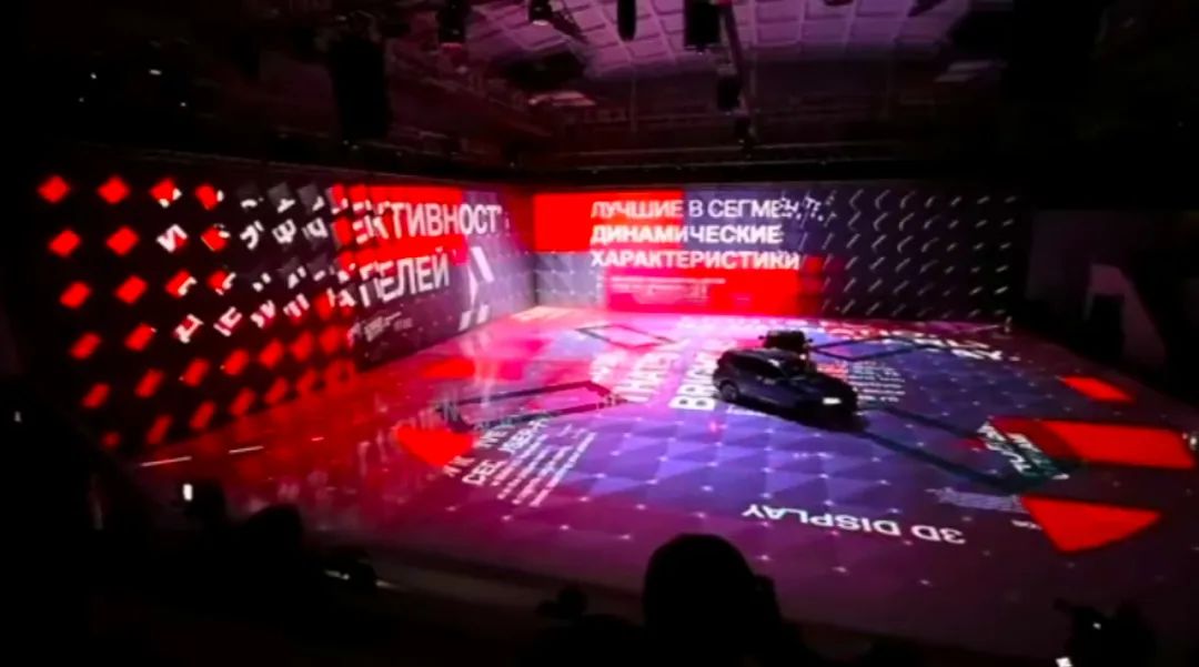 寶馬X5的汽車發(fā)布會(huì)活動(dòng)創(chuàng)意至今仍為行業(yè)佳話 - 第8張 - 會(huì)展活動(dòng)策劃CCASY.COM 寶馬X5的汽車發(fā)布會(huì)活動(dòng)創(chuàng)意至今仍為行業(yè)佳話 - 第8張