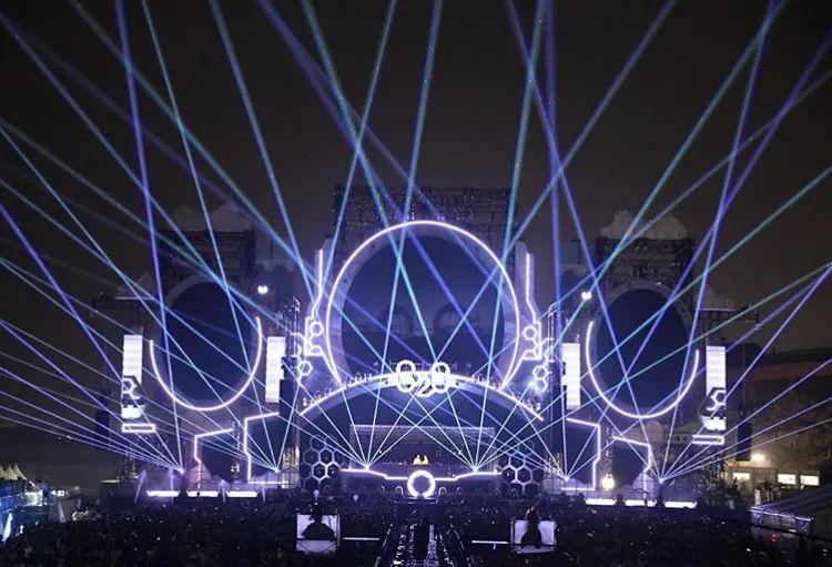 2020年的這些音樂盛典活動等你來燃燒現(xiàn)場嗨翻天 - 第37張 - 會展活動策劃CCASY.COM 2020年的這些音樂盛典活動等你來燃燒現(xiàn)場嗨翻天 - 第37張