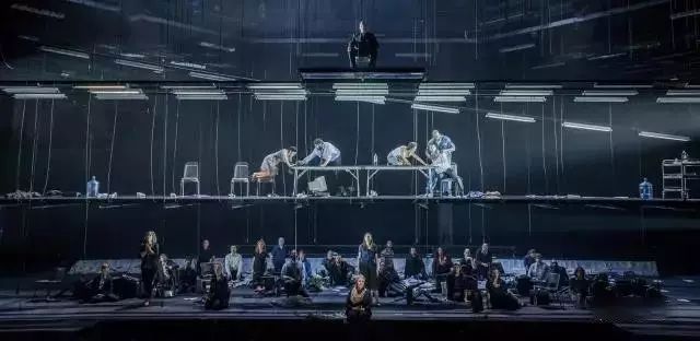 優(yōu)秀的會展活動其舞美設(shè)計打造的視聽效果也是極佳的 - 第12張 - 會展活動策劃CCASY.COM 優(yōu)秀的會展活動其舞美設(shè)計打造的視聽效果也是極佳的 - 第12張