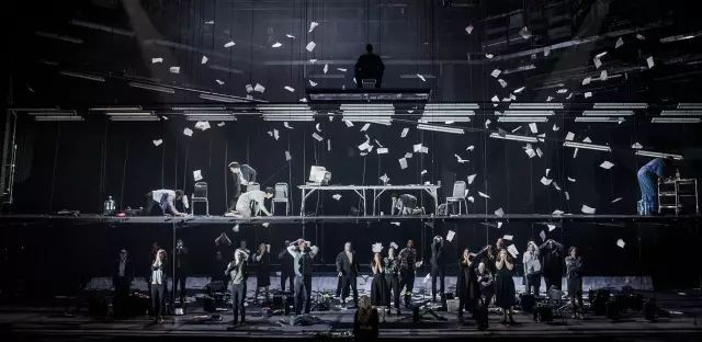 優(yōu)秀的會展活動其舞美設(shè)計打造的視聽效果也是極佳的 - 第13張 - 會展活動策劃CCASY.COM 優(yōu)秀的會展活動其舞美設(shè)計打造的視聽效果也是極佳的 - 第13張