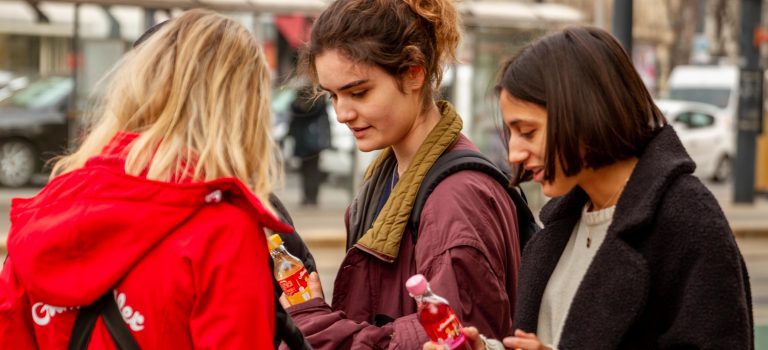 低成本的街頭快閃式的飲料推廣活動(dòng)策劃更受品牌方深愛 - 第15張 - 會(huì)展活動(dòng)策劃CCASY.COM 低成本的街頭快閃式的飲料推廣活動(dòng)策劃更受品牌方深愛 - 第15張