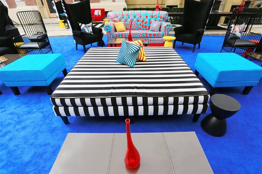 像素化黑白點搭配著線條的設(shè)計成就了這次推廣活動策劃的全新亮點 - 第5張 - 會展活動策劃CCASY.COM 像素化黑白點搭配著線條的設(shè)計成就了這次推廣活動策劃的全新亮點 - 第5張