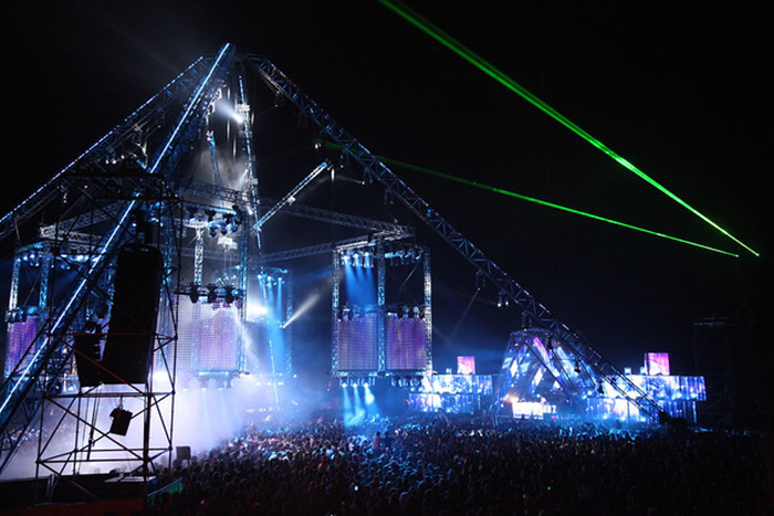 電子音樂節(jié)盛典活動(dòng)策劃的那些舞美真讓人驚嘆的 - 第4張 - 會展活動(dòng)策劃CCASY.COM 電子音樂節(jié)盛典活動(dòng)策劃的那些舞美真讓人驚嘆的 - 第4張
