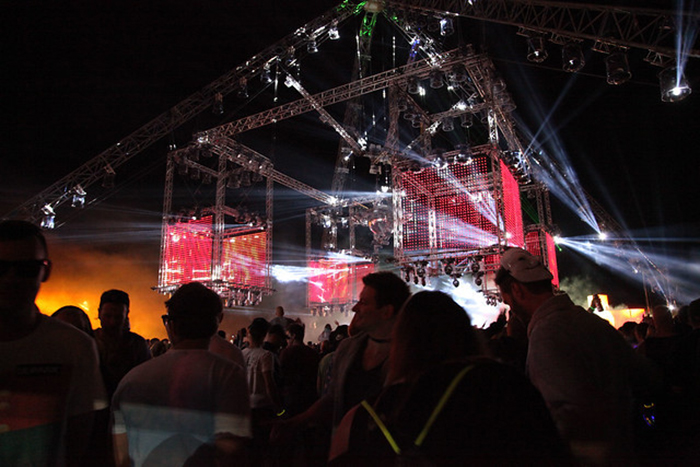 電子音樂節(jié)盛典活動(dòng)策劃的那些舞美真讓人驚嘆的 - 第7張 - 會展活動(dòng)策劃CCASY.COM 電子音樂節(jié)盛典活動(dòng)策劃的那些舞美真讓人驚嘆的 - 第7張