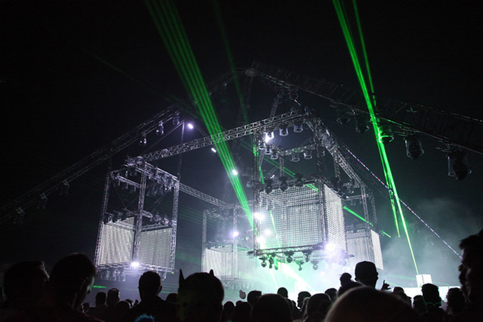 電子音樂節(jié)盛典活動(dòng)策劃的那些舞美真讓人驚嘆的 - 第13張 - 會展活動(dòng)策劃CCASY.COM 電子音樂節(jié)盛典活動(dòng)策劃的那些舞美真讓人驚嘆的 - 第13張