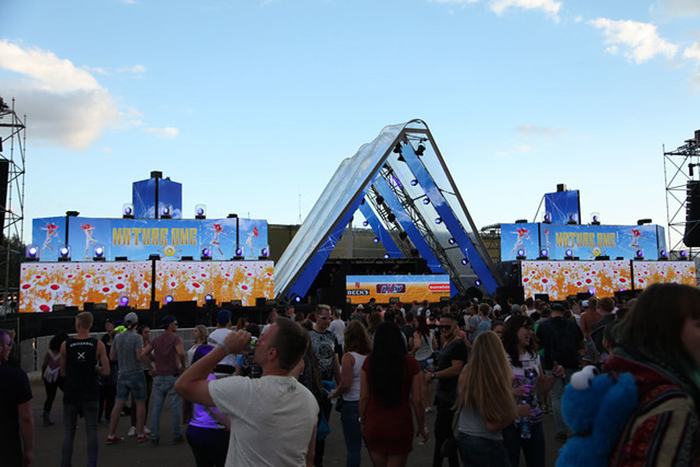 電子音樂節(jié)盛典活動(dòng)策劃的那些舞美真讓人驚嘆的 - 第27張 - 會展活動(dòng)策劃CCASY.COM 電子音樂節(jié)盛典活動(dòng)策劃的那些舞美真讓人驚嘆的 - 第27張