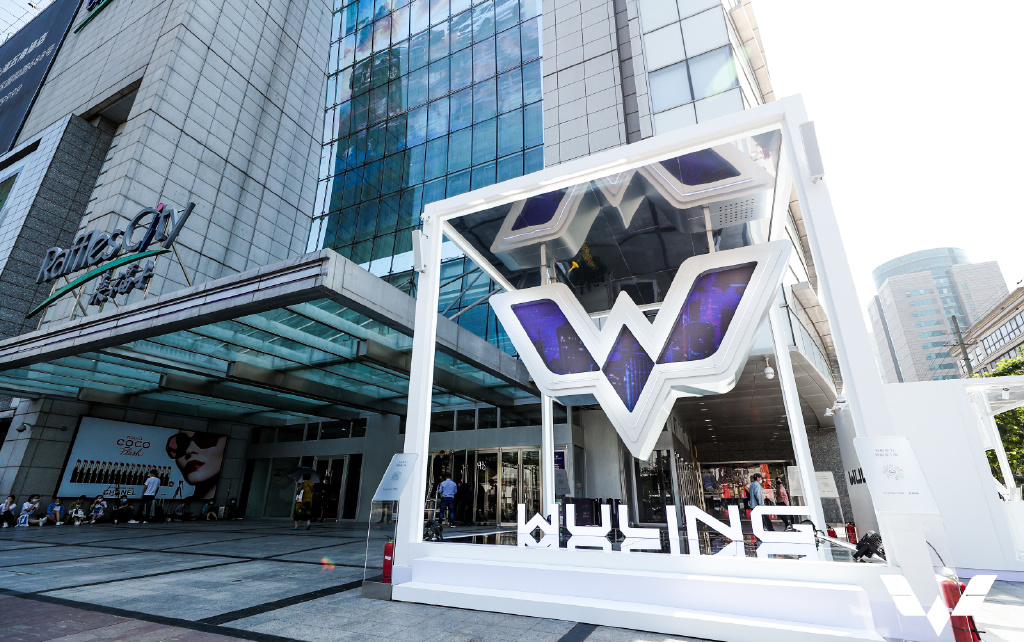 品牌升級(jí)后的汽車快閃展覽活動(dòng)造型更具現(xiàn)代感 - 第5張 - 會(huì)展活動(dòng)策劃CCASY.COM 品牌升級(jí)后的汽車快閃展覽活動(dòng)造型更具現(xiàn)代感 - 第5張