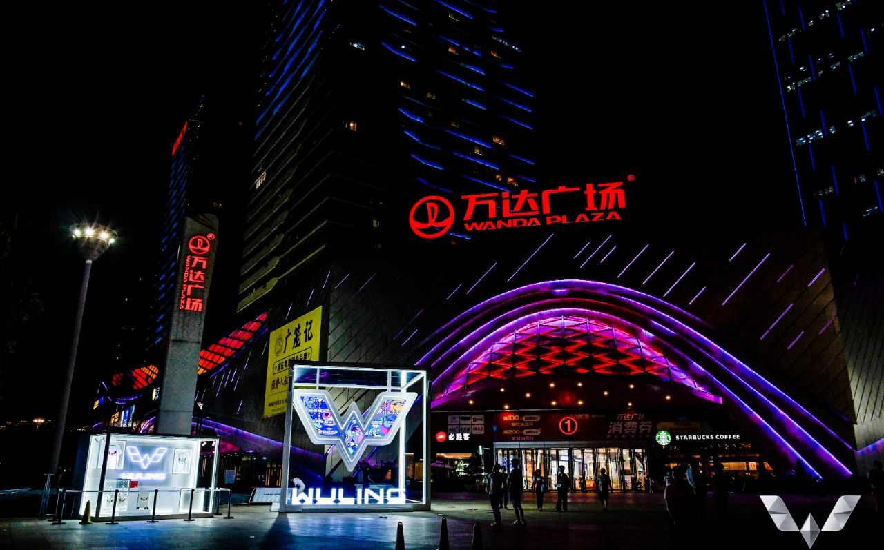 品牌升級(jí)后的汽車快閃展覽活動(dòng)造型更具現(xiàn)代感 - 第13張 - 會(huì)展活動(dòng)策劃CCASY.COM 品牌升級(jí)后的汽車快閃展覽活動(dòng)造型更具現(xiàn)代感 - 第13張