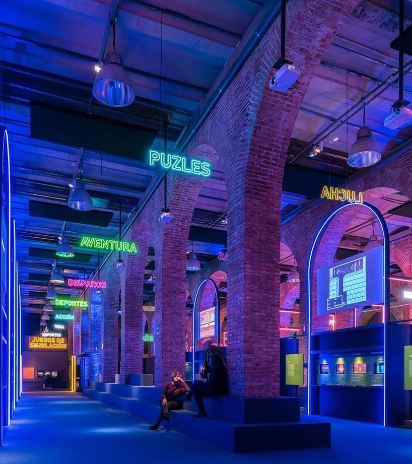 這場(chǎng)在大型地下蓄水池舉辦的電玩游戲展覽活動(dòng)太勁爆太獨(dú)特了 - 第6張 - 會(huì)展活動(dòng)策劃CCASY.COM 這場(chǎng)在大型地下蓄水池舉辦的電玩游戲展覽活動(dòng)太勁爆太獨(dú)特了 - 第6張