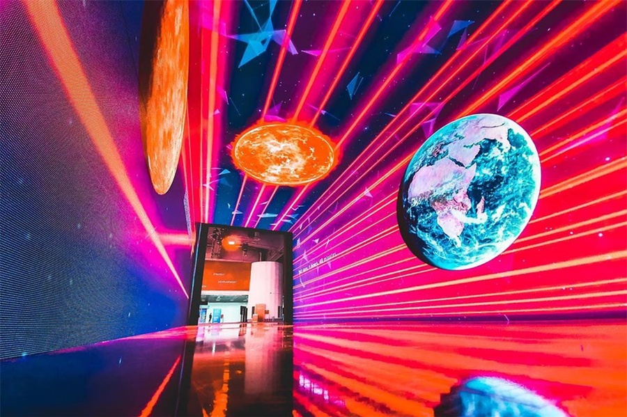 中東歐國家創(chuàng)新合作大會活動策劃的這個沉浸式走廊太美了 - 第5張 - 會展活動策劃CCASY.COM 中東歐國家創(chuàng)新合作大會活動策劃的這個沉浸式走廊太美了 - 第5張