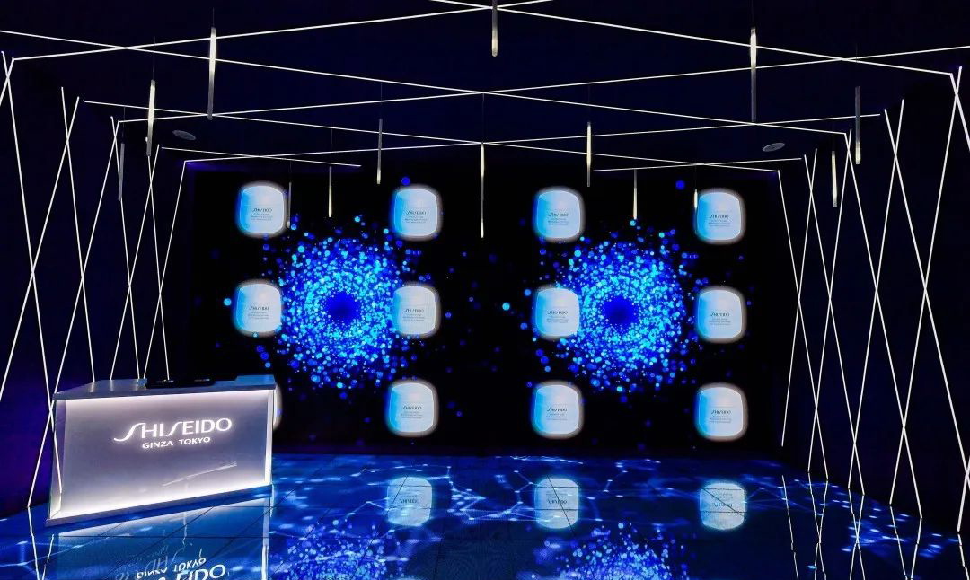 潮人打卡快閃活動(dòng)策劃的這個(gè)魔方空間隨時(shí)提升帶感指數(shù) - 第8張 - 會(huì)展活動(dòng)策劃CCASY.COM 潮人打卡快閃活動(dòng)策劃的這個(gè)魔方空間隨時(shí)提升帶感指數(shù) - 第8張