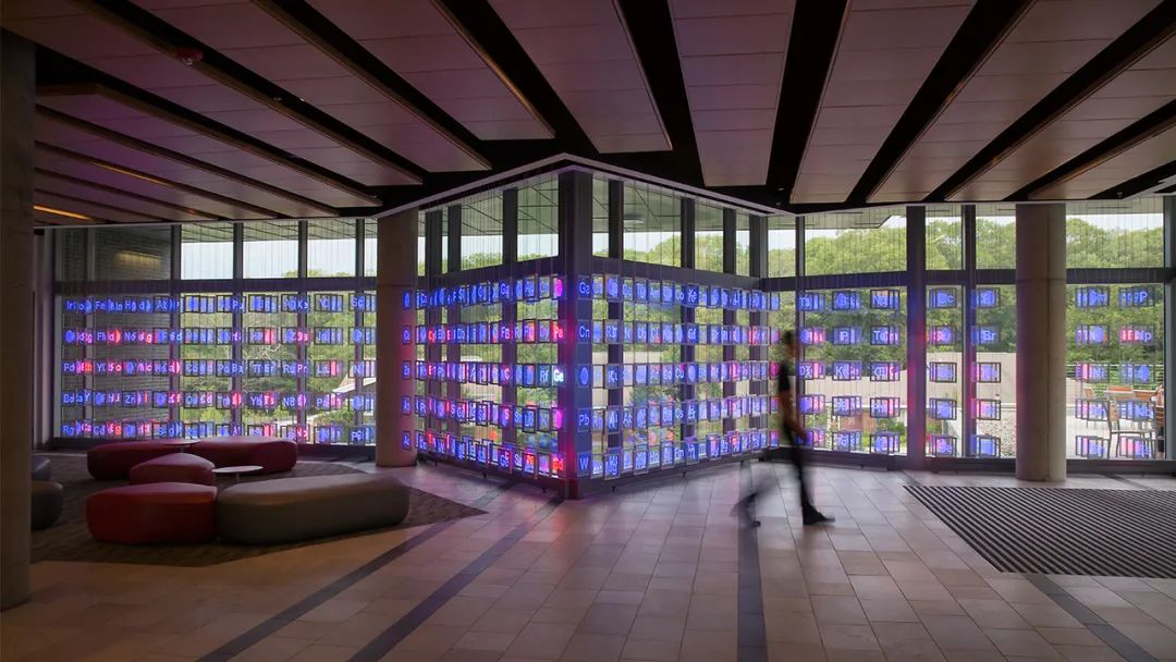 聽說這個化學元素周期表展覽活動的互動裝置還能演奏詩歌 - 第9張 - 會展活動策劃CCASY.COM 聽說這個化學元素周期表展覽活動的互動裝置還能演奏詩歌 - 第9張