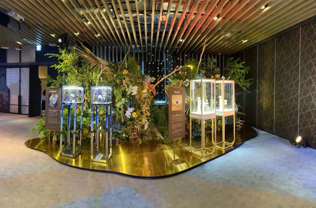 臺(tái)北101主題花卉創(chuàng)作藝術(shù)展覽活動(dòng)秒變當(dāng)代美學(xué)策展場域 - 第15張 - 會(huì)展活動(dòng)策劃CCASY.COM 臺(tái)北101主題花卉創(chuàng)作藝術(shù)展覽活動(dòng)秒變當(dāng)代美學(xué)策展場域 - 第15張