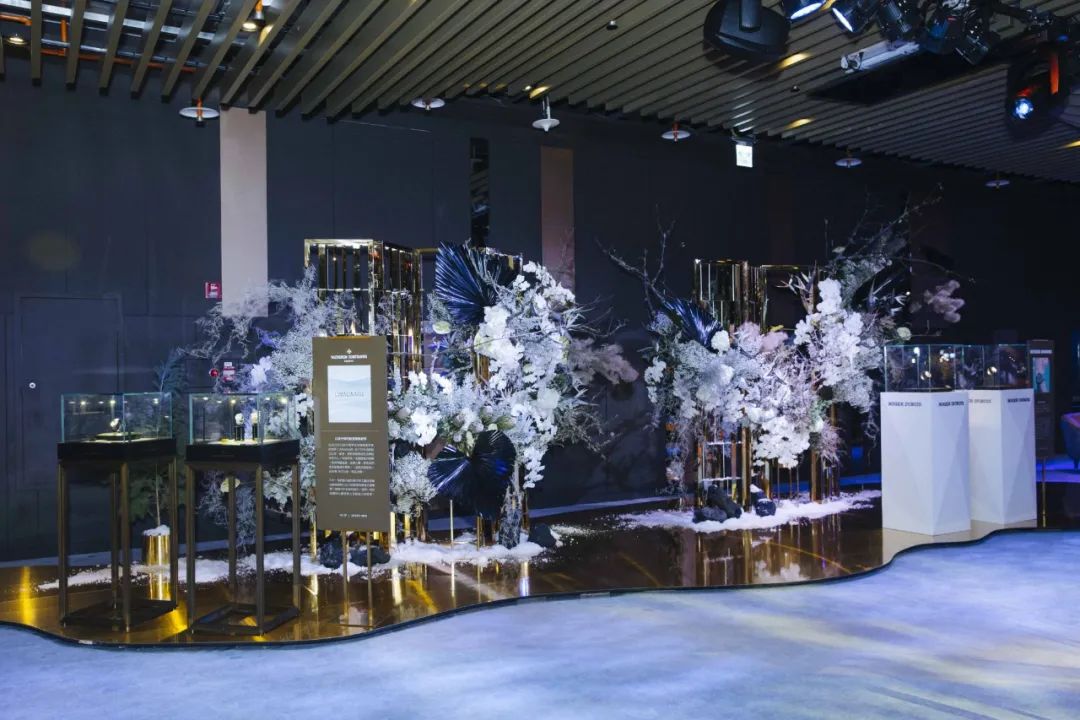 臺(tái)北101主題花卉創(chuàng)作藝術(shù)展覽活動(dòng)秒變當(dāng)代美學(xué)策展場域 - 第17張 - 會(huì)展活動(dòng)策劃CCASY.COM 臺(tái)北101主題花卉創(chuàng)作藝術(shù)展覽活動(dòng)秒變當(dāng)代美學(xué)策展場域 - 第17張