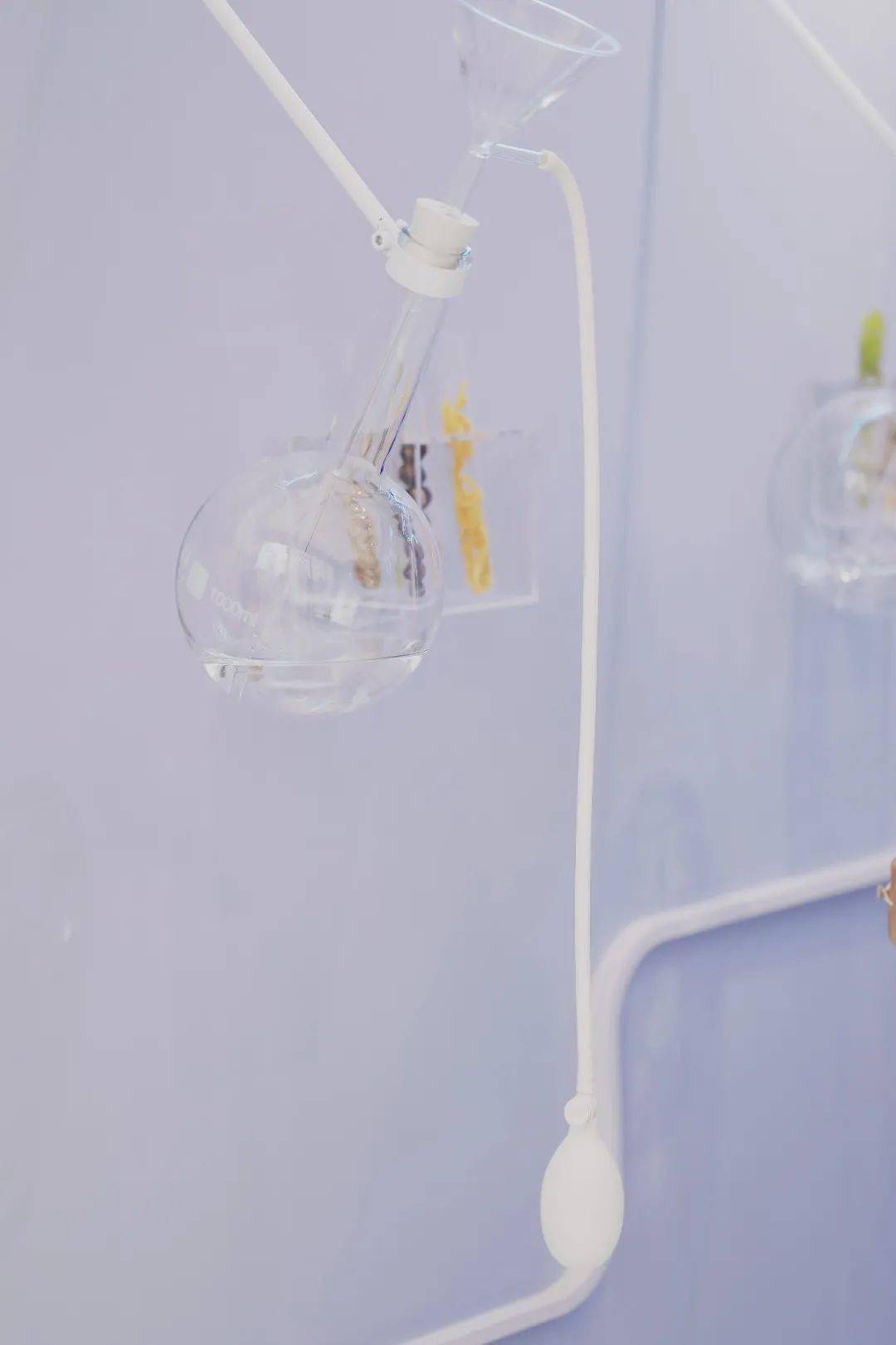 橫在市井之中的窖齡酒快閃店活動(dòng)策劃的藍(lán)色風(fēng)暴太勁爆了 - 第15張 - 會(huì)展活動(dòng)策劃CCASY.COM 橫在市井之中的窖齡酒快閃店活動(dòng)策劃的藍(lán)色風(fēng)暴太勁爆了 - 第15張