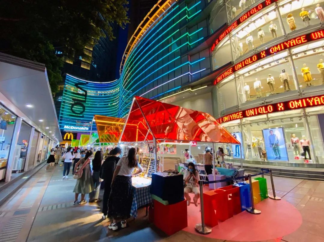 夏日彩虹藝術展覽活動裝飾顛覆你對夏日的全新認知 - 第12張 - 會展活動策劃CCASY.COM 夏日彩虹藝術展覽活動裝飾顛覆你對夏日的全新認知 - 第12張