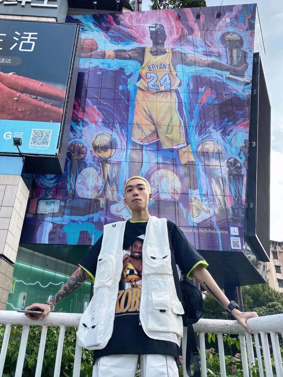 致敬科比的主題快閃店活動(dòng)策劃再次勾起球迷的思念之情 - 第3張 - 會(huì)展活動(dòng)策劃CCASY.COM 致敬科比的主題快閃店活動(dòng)策劃再次勾起球迷的思念之情 - 第3張