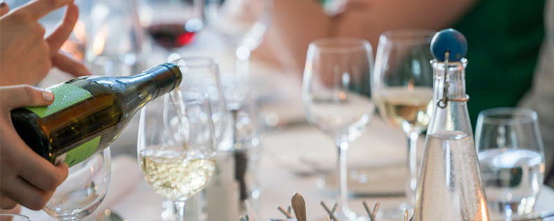 宴會(huì)晚會(huì)類活動(dòng)選址要注意的問題 - 第1張 - 會(huì)展活動(dòng)策劃CCASY.COM 宴會(huì)晚會(huì)類活動(dòng)選址要注意的問題 - 第1張