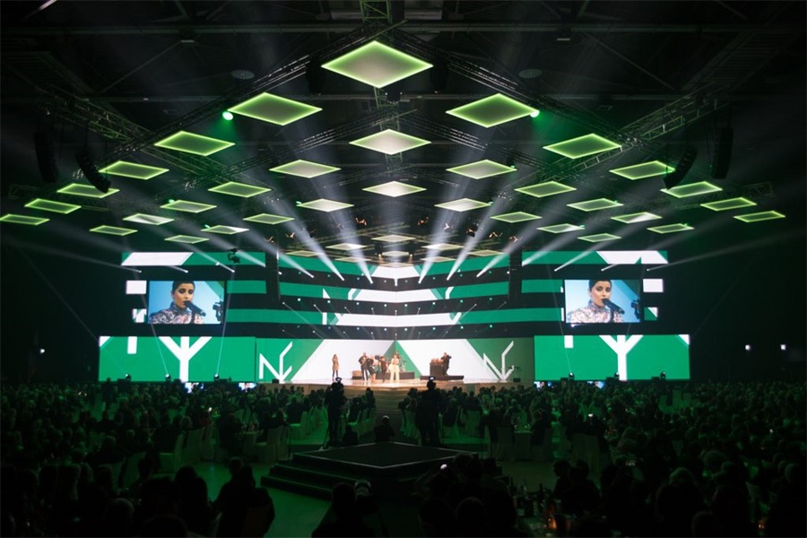 德國彩虹廣播獎活動策劃的舞美照明帶來了震撼的視覺效果 - 第10張 - 會展活動策劃CCASY.COM 德國彩虹廣播獎活動策劃的舞美照明帶來了震撼的視覺效果 - 第10張