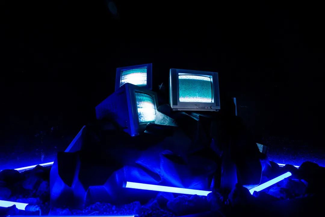 賽博朋克的快閃活動(dòng)策劃要你欣賞星球墜入地球的平行宇宙世界 - 第10張 - 會(huì)展活動(dòng)策劃CCASY.COM 賽博朋克的快閃活動(dòng)策劃要你欣賞星球墜入地球的平行宇宙世界 - 第10張