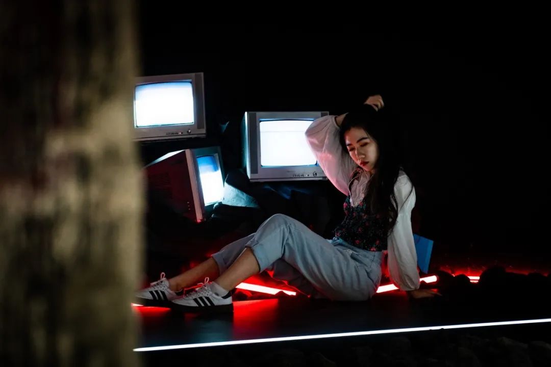 賽博朋克的快閃活動(dòng)策劃要你欣賞星球墜入地球的平行宇宙世界 - 第11張 - 會(huì)展活動(dòng)策劃CCASY.COM 賽博朋克的快閃活動(dòng)策劃要你欣賞星球墜入地球的平行宇宙世界 - 第11張