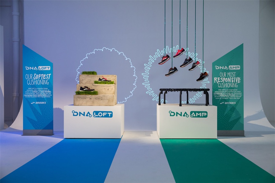 布魯克斯秋季媒體發(fā)布會(huì)活動(dòng)策劃的粒子爆裂入口歡迎墻蠻有趣的 - 第1張 - 會(huì)展活動(dòng)策劃CCASY.COM 布魯克斯秋季媒體發(fā)布會(huì)活動(dòng)策劃的粒子爆裂入口歡迎墻蠻有趣的 - 第1張