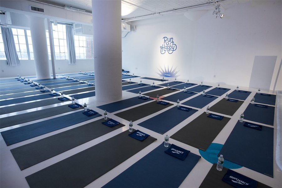 布魯克斯秋季媒體發(fā)布會(huì)活動(dòng)策劃的粒子爆裂入口歡迎墻蠻有趣的 - 第7張 - 會(huì)展活動(dòng)策劃CCASY.COM 布魯克斯秋季媒體發(fā)布會(huì)活動(dòng)策劃的粒子爆裂入口歡迎墻蠻有趣的 - 第7張