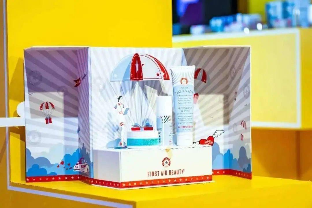 天貓雙十一預售選品快閃店活動策劃滿屏的珊瑚紅太震撼了 - 第18張 - 會展活動策劃CCASY.COM 天貓雙十一預售選品快閃店活動策劃滿屏的珊瑚紅太震撼了 - 第18張