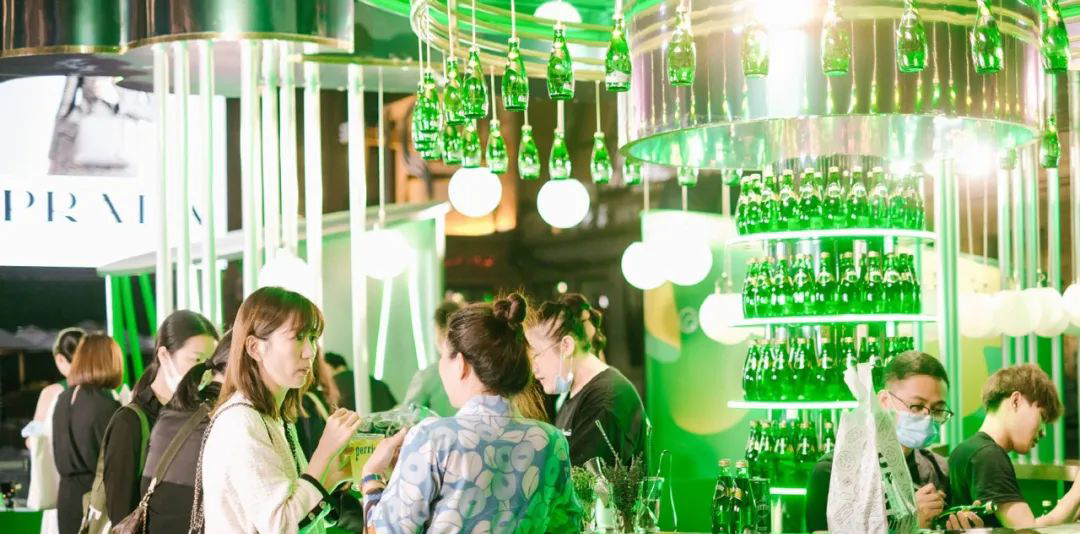 Perrier巴黎水巴適泡一夏快閃店活動(dòng)策劃了一個(gè)沉浸式的泡泡世界 - 第8張 - 會(huì)展活動(dòng)策劃CCASY.COM Perrier巴黎水巴適泡一夏快閃店活動(dòng)策劃了一個(gè)沉浸式的泡泡世界 - 第8張