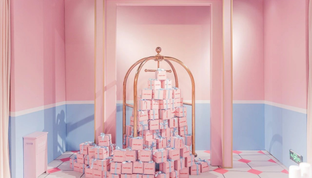 美妝界奧斯卡的嘉人百大賞展覽活動策劃展現(xiàn)了女性的美麗秘密 - 第15張 - 會展活動策劃CCASY.COM 美妝界奧斯卡的嘉人百大賞展覽活動策劃展現(xiàn)了女性的美麗秘密 - 第15張