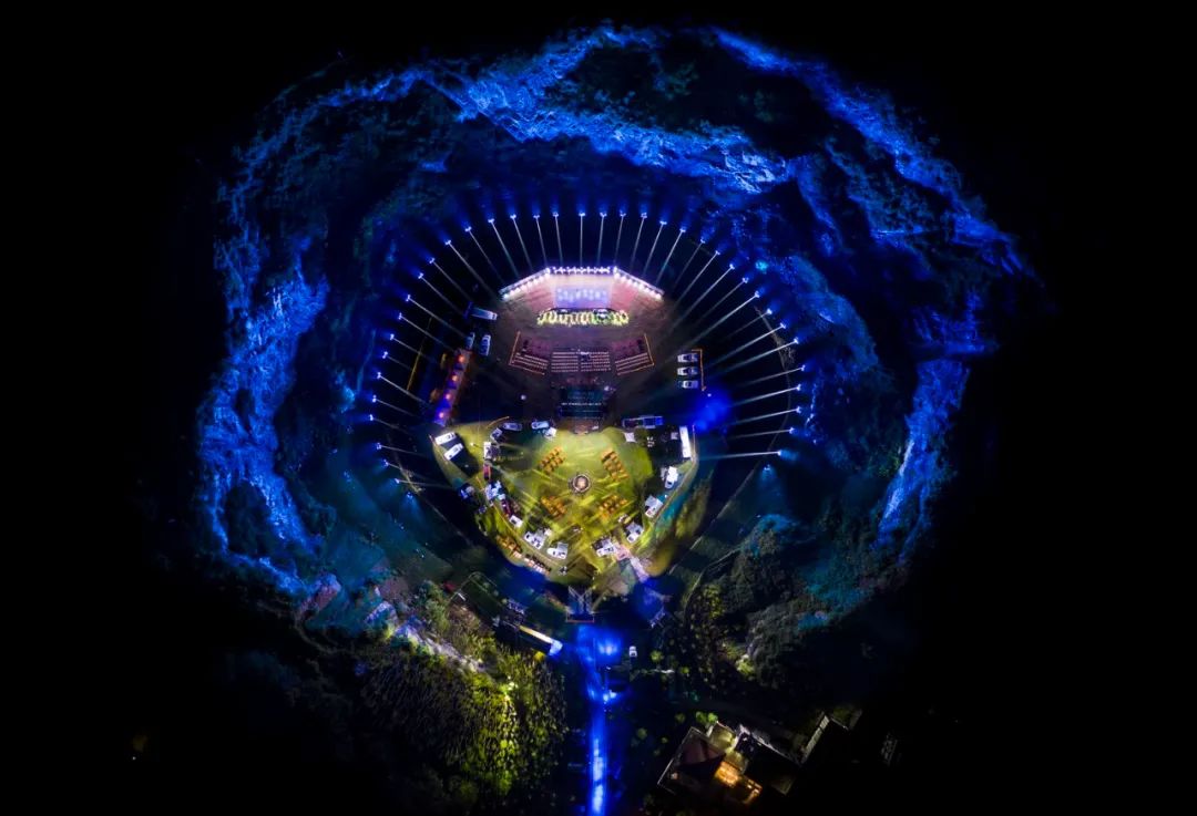 上汽大通的房車發(fā)布會(huì)活動(dòng)策劃了一場(chǎng)沉浸式的全系房車活動(dòng) - 第4張 - 會(huì)展活動(dòng)策劃CCASY.COM 上汽大通的房車發(fā)布會(huì)活動(dòng)策劃了一場(chǎng)沉浸式的全系房車活動(dòng) - 第4張