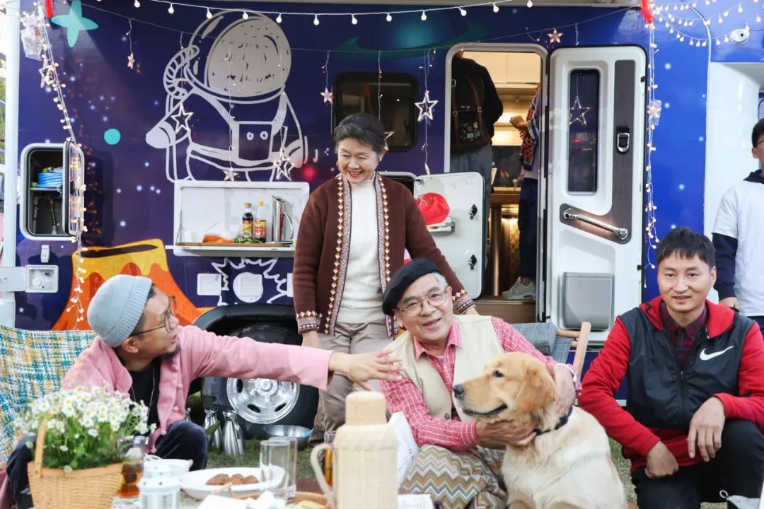 上汽大通的房車發(fā)布會(huì)活動(dòng)策劃了一場(chǎng)沉浸式的全系房車活動(dòng) - 第10張 - 會(huì)展活動(dòng)策劃CCASY.COM 上汽大通的房車發(fā)布會(huì)活動(dòng)策劃了一場(chǎng)沉浸式的全系房車活動(dòng) - 第10張