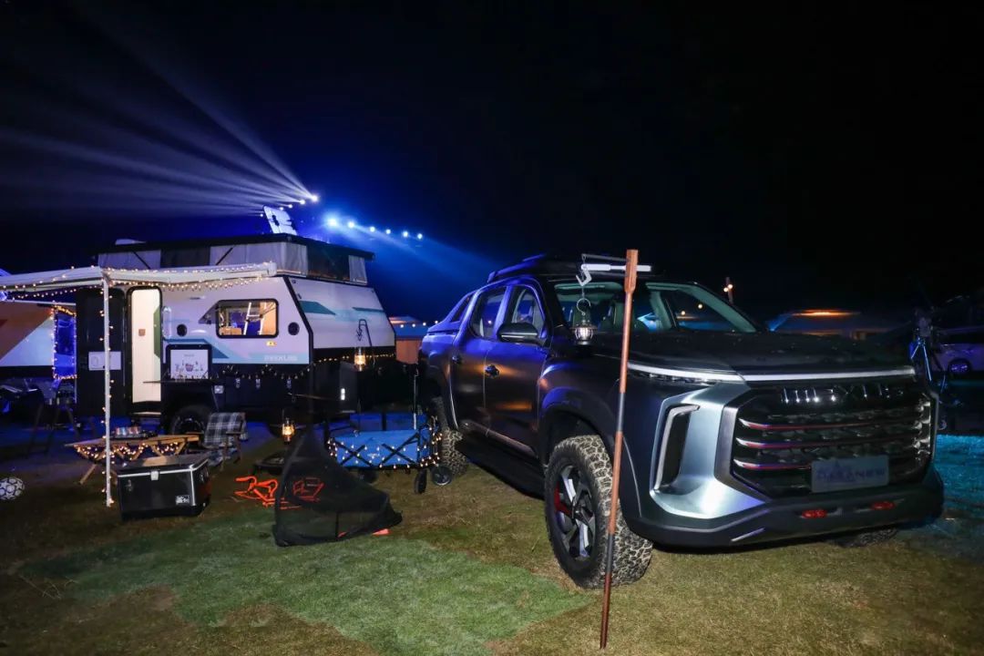 上汽大通的房車發(fā)布會(huì)活動(dòng)策劃了一場(chǎng)沉浸式的全系房車活動(dòng) - 第18張 - 會(huì)展活動(dòng)策劃CCASY.COM 上汽大通的房車發(fā)布會(huì)活動(dòng)策劃了一場(chǎng)沉浸式的全系房車活動(dòng) - 第18張